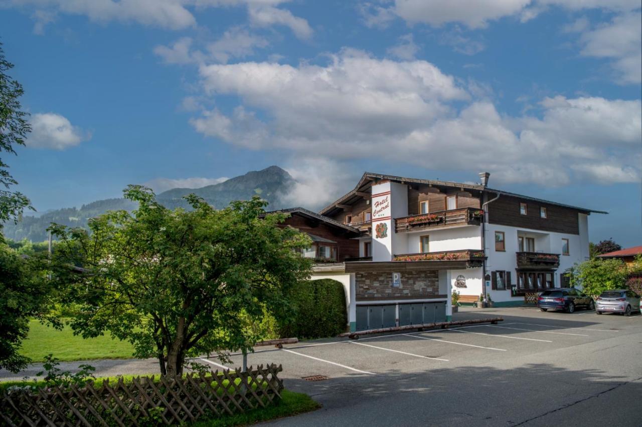 Familienhotel Central Sankt Johann in Tirol Ngoại thất bức ảnh