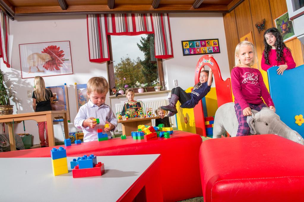 Familienhotel Central Sankt Johann in Tirol Ngoại thất bức ảnh